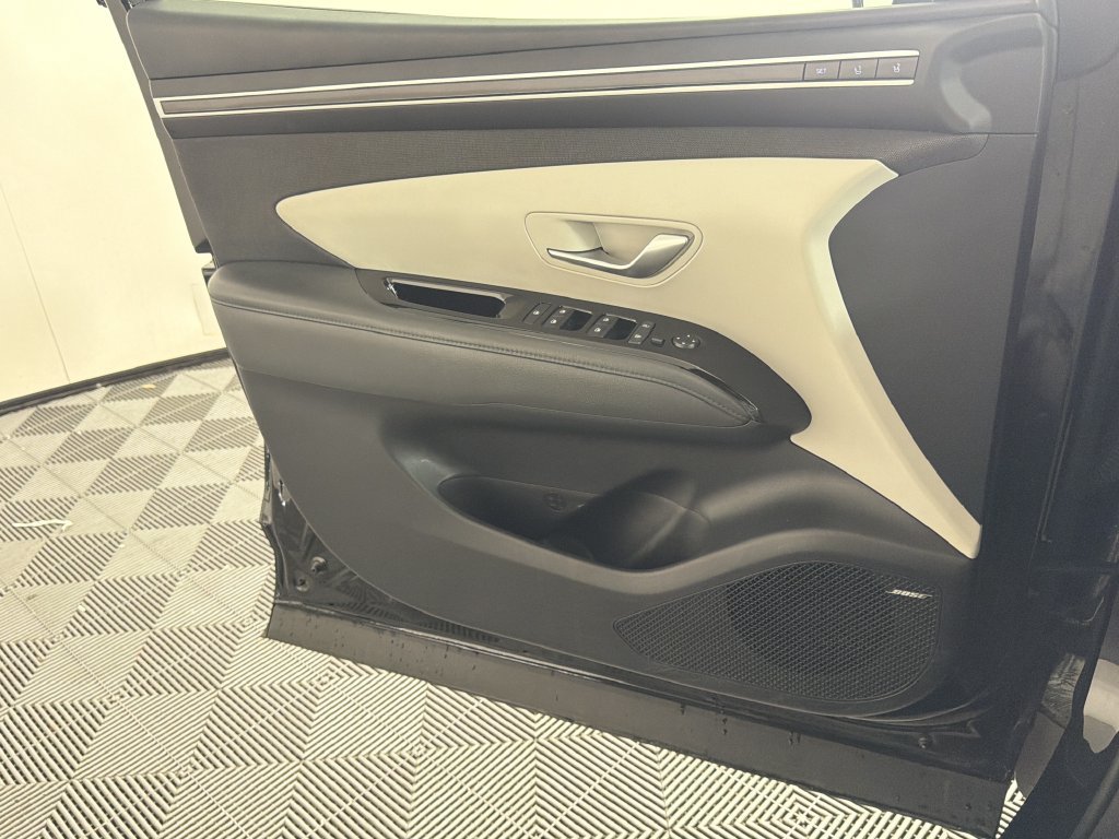 Used 2022 Hyundai Tucson Limited AWD/4WD image 31