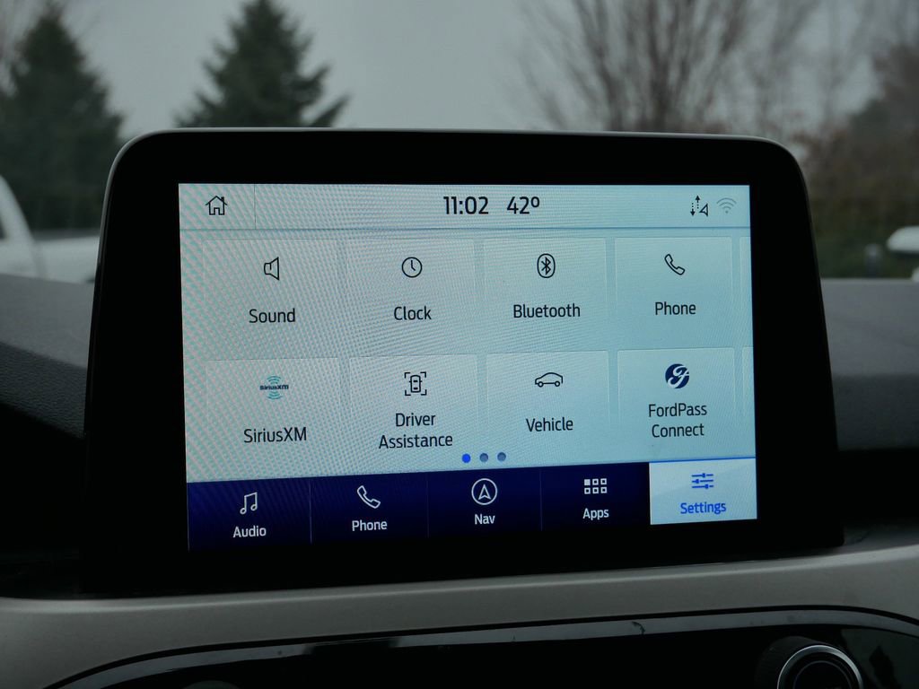 Used 2020 Ford Escape SE Sport image 32