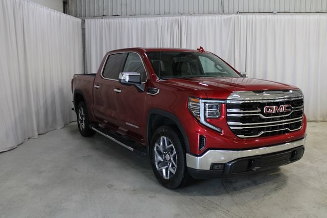 Used 2024 GMC Sierra 1500 SLT w/ SLT Premium Plus Package AWD/4WD image 24