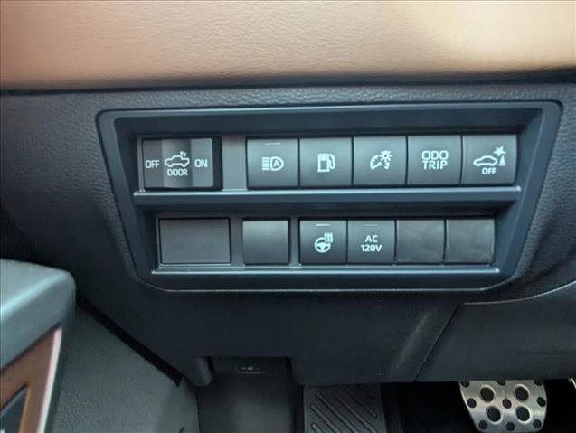 Used 2025 Toyota Tundra 1794 Edition image 18