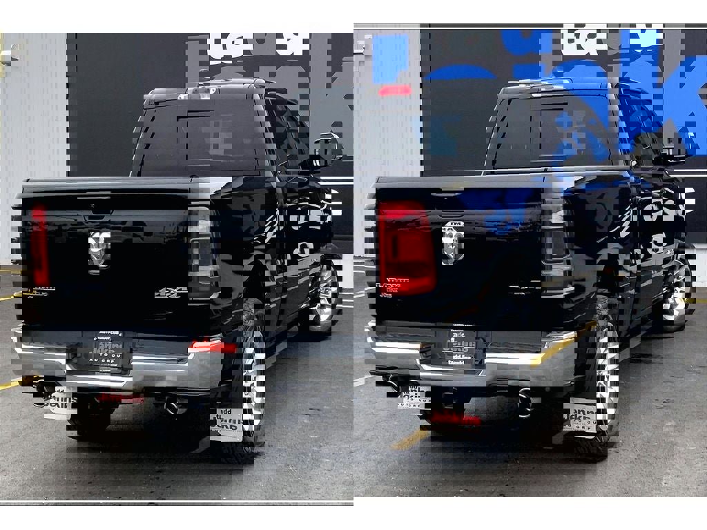 Used 2024 RAM 1500 Laramie image 15