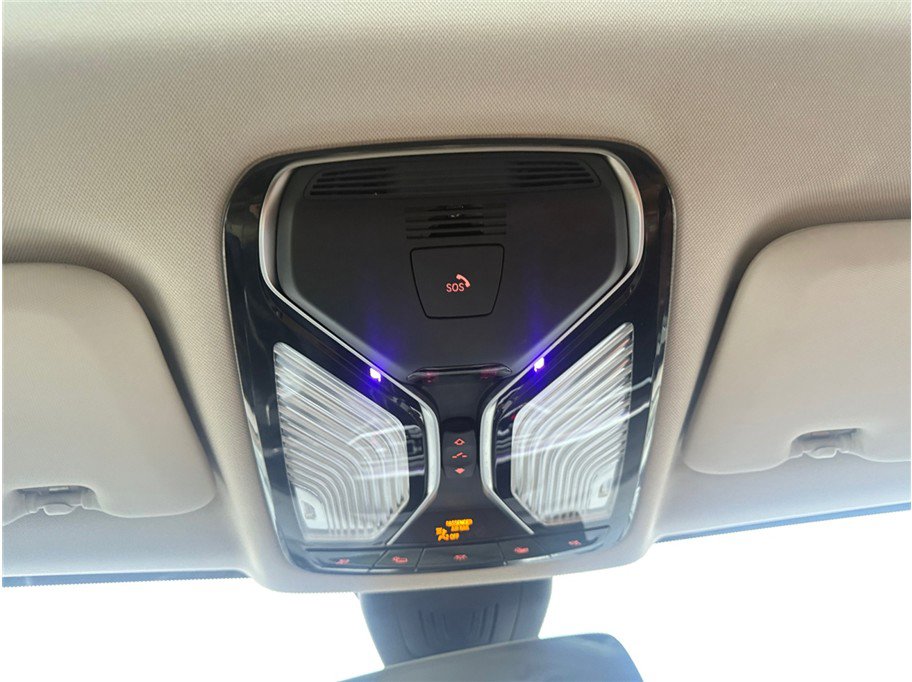 Used 2019 BMW X7 xDrive40i w/ Premium Package image 24