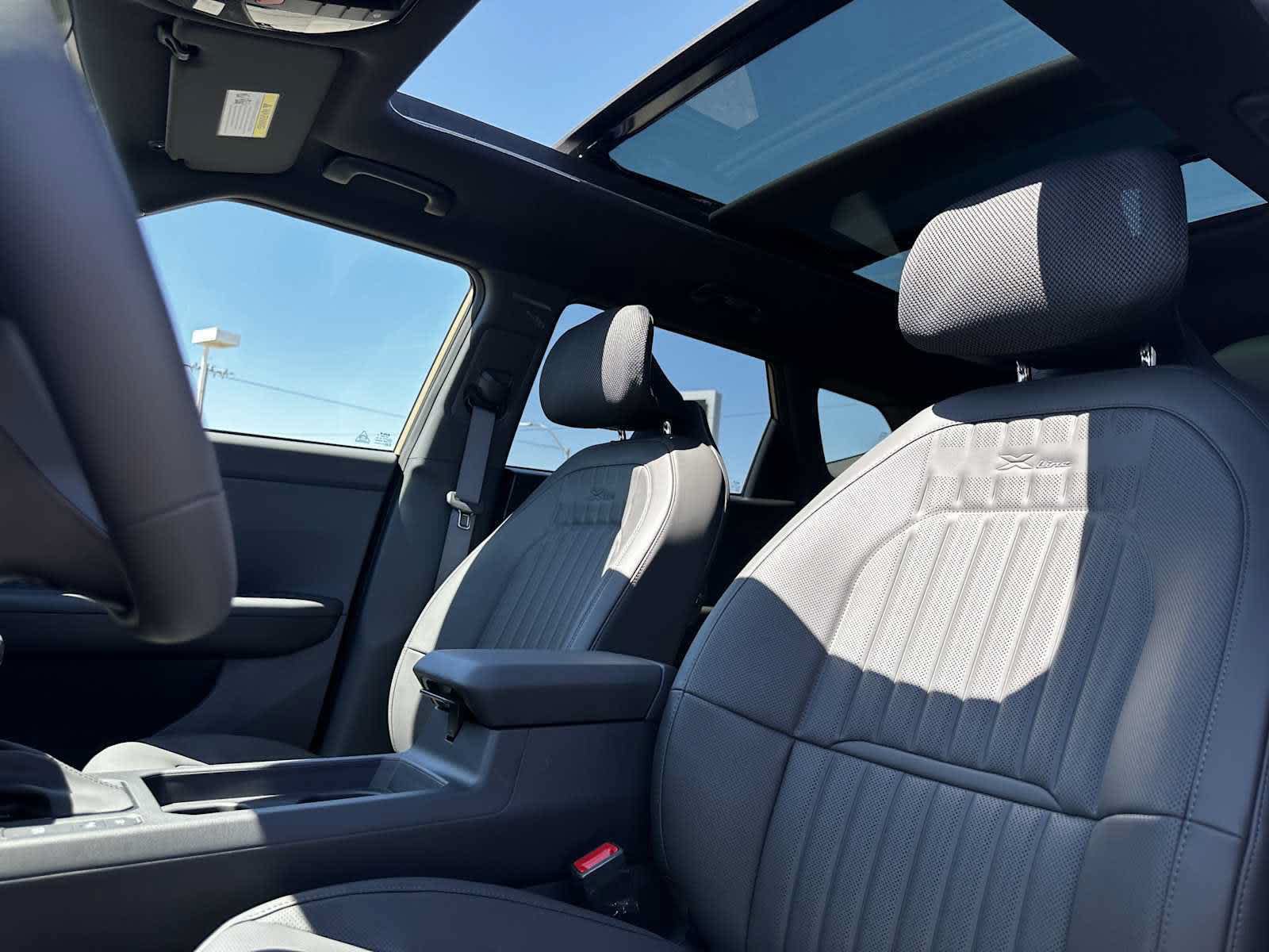 New 2027 Kia Seltos X-Line S w/ X-Line S Premium Package AWD/4WD image 14