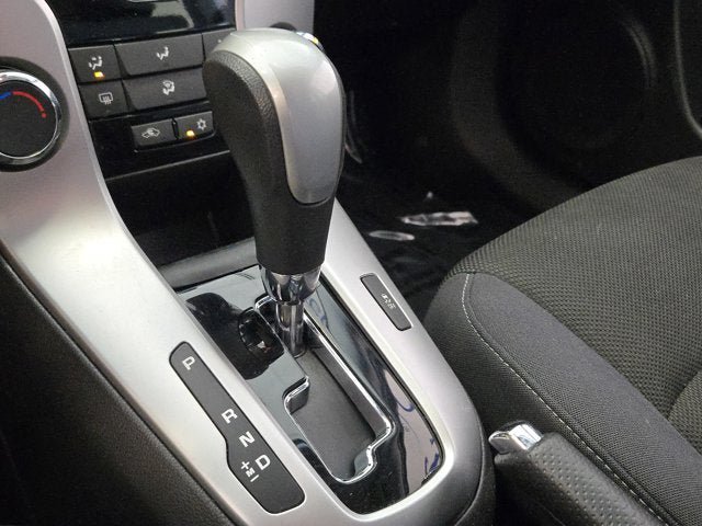 Used 2015 Chevrolet Cruze LT FWD image 21