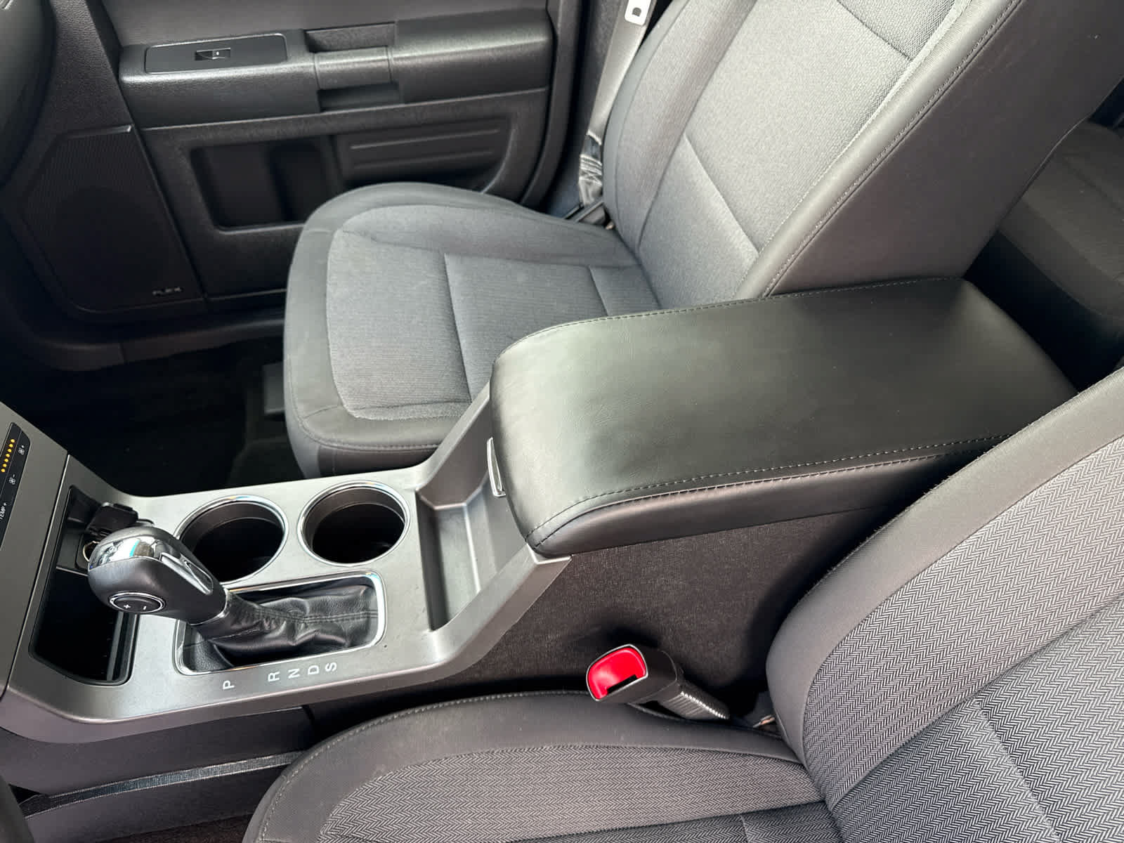 Used 2019 Ford Flex SE FWD image 20