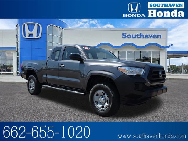 Used 2022 Toyota Tacoma SR image 1