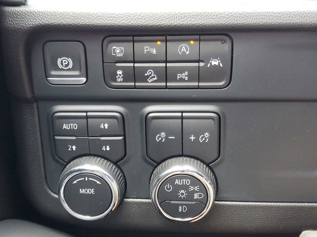 Certified 2025 Chevrolet Tahoe Z71 AWD/4WD image 27
