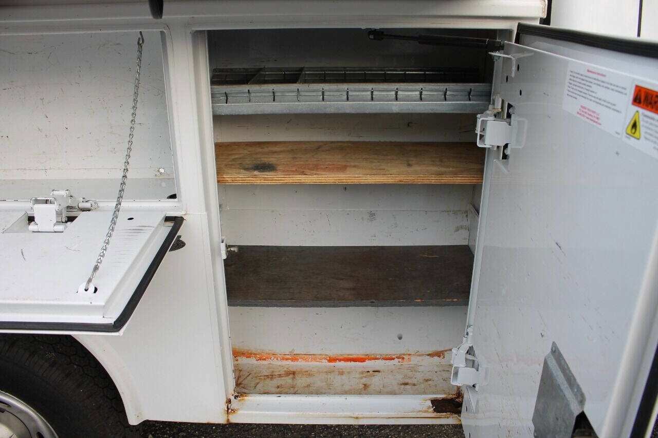 Used 2012 Ford F250 XL image 21