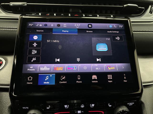New 2025 Jeep Grand Cherokee L Limited w/ Luxury Tech Group II image 19