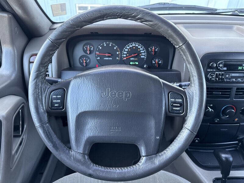 Used 2000 Jeep Grand Cherokee Laredo AWD/4WD image 22