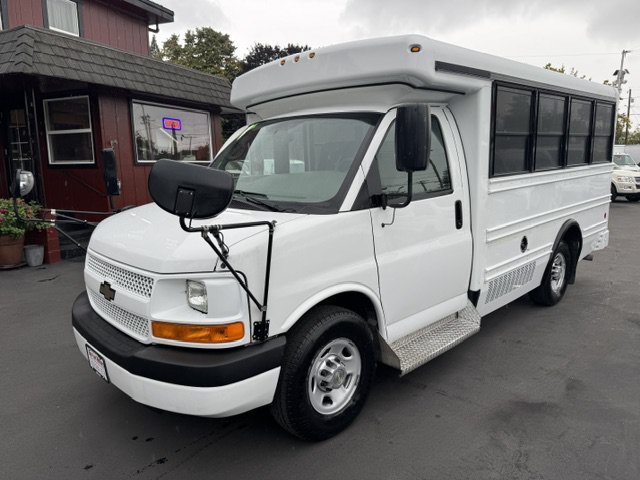 Used 2013 Chevrolet Express 3500 w/ School Bus Package RWD image 4