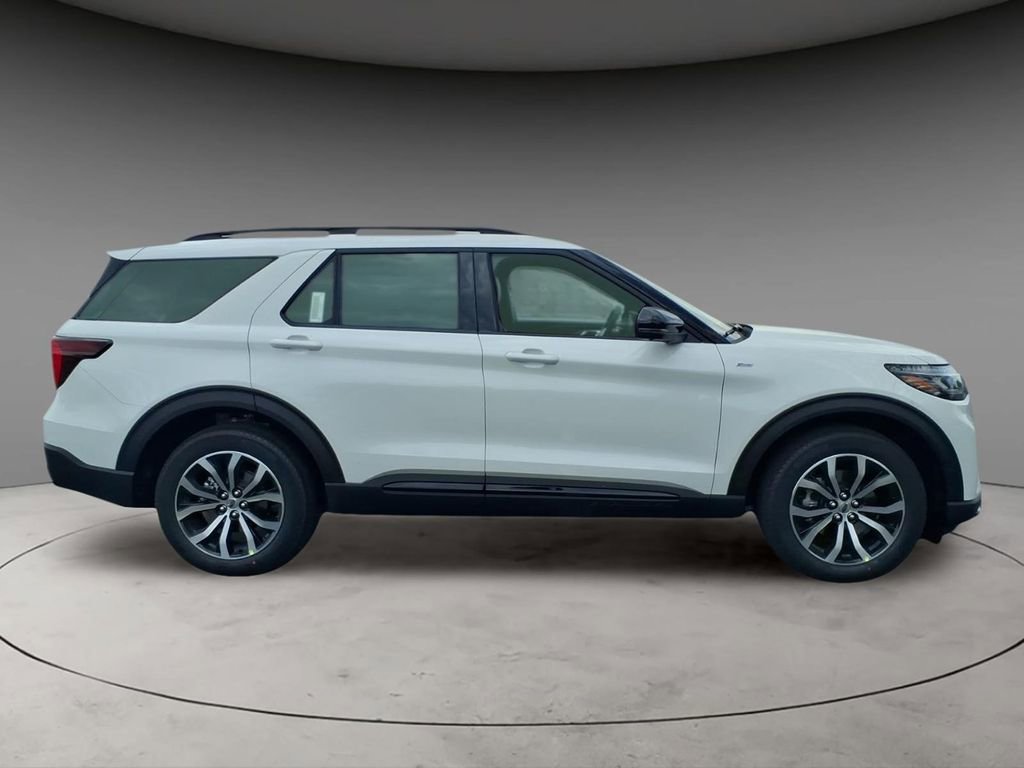 New 2026 Ford Explorer ST-Line AWD/4WD image 10