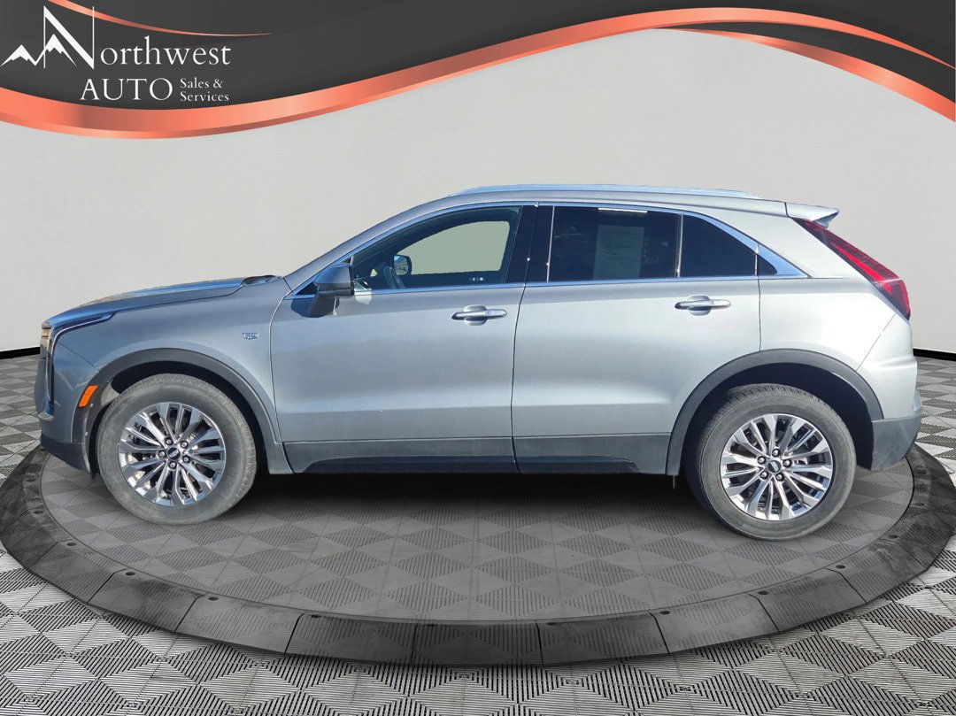Used 2024 Cadillac XT4 Premium Luxury AWD/4WD image 8