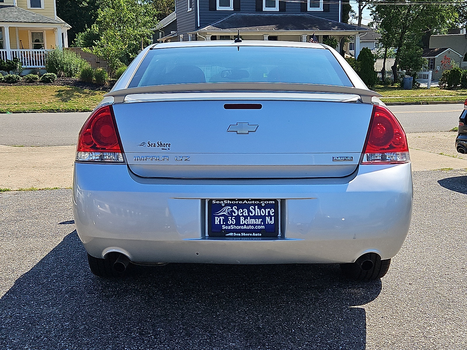 Used 2012 Chevrolet Impala LTZ FWD image 5