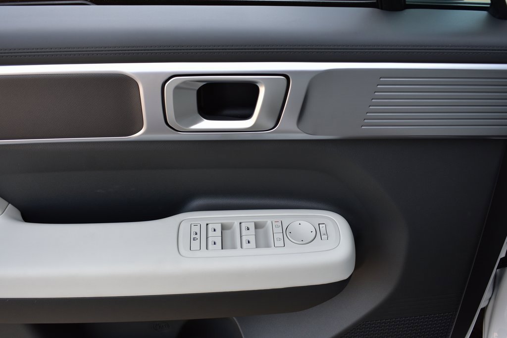 New 2026 Hyundai Santa Fe SE image 14