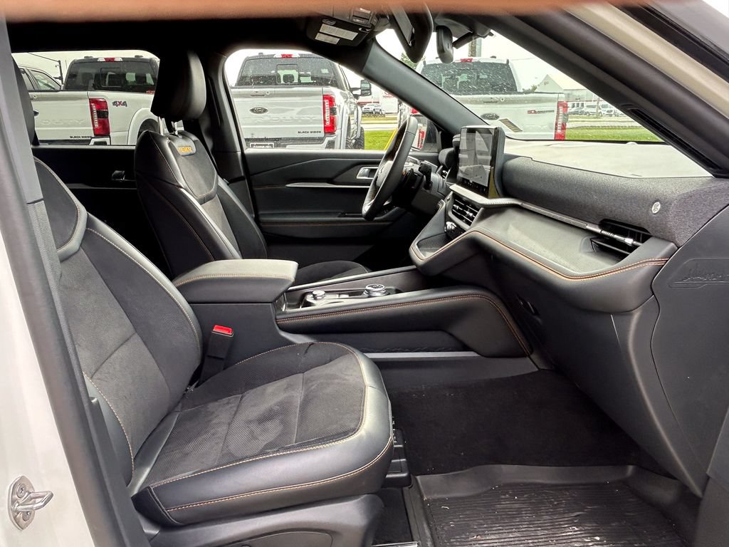 Used 2026 Ford Explorer Tremor w/ Tremor Convenience Package AWD/4WD image 22