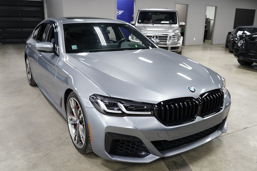 Used 2023 BMW M550i xDrive w/ Executive Package AWD/4WD image 7