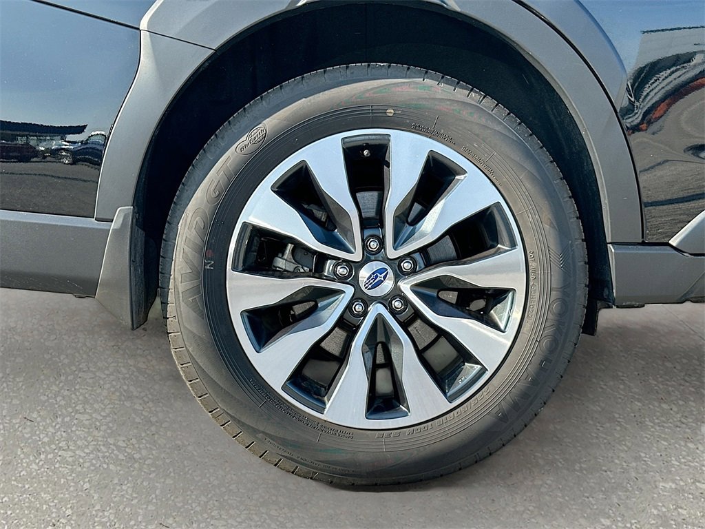 Used 2024 Subaru Outback Limited w/ Popular Package #2 image 32