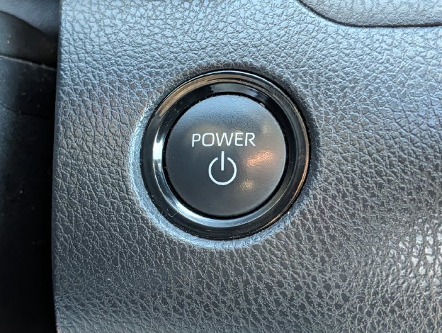 Used 2025 Toyota Camry LE FWD image 19