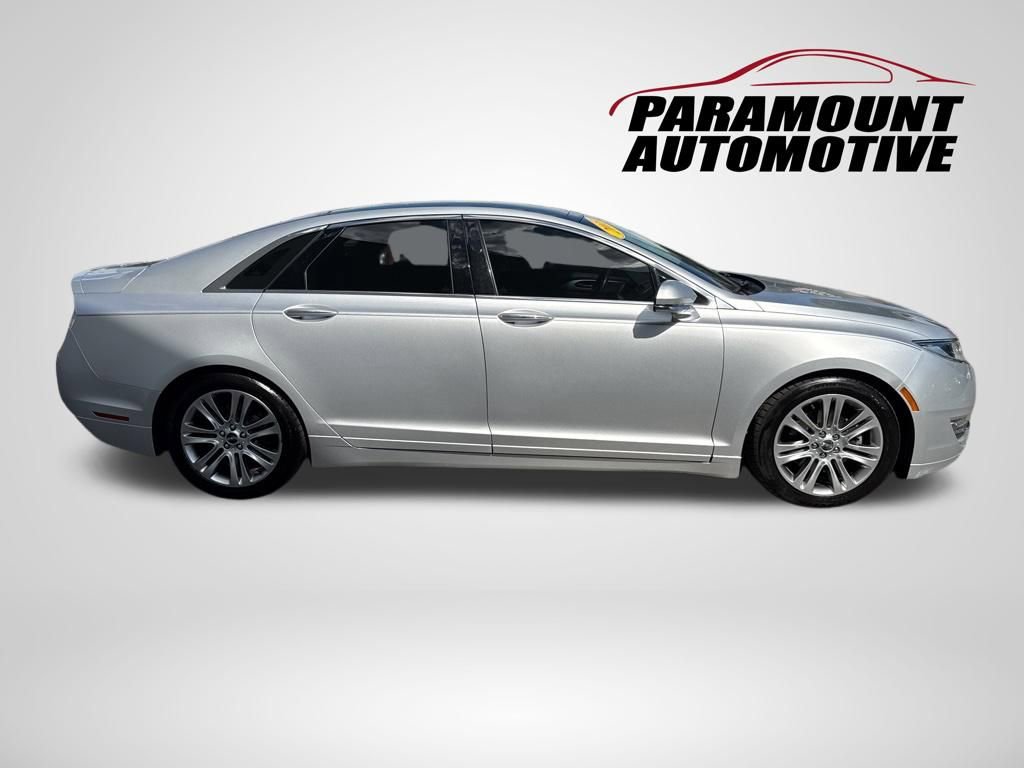 Used 2013 Lincoln MKZ FWD image 8