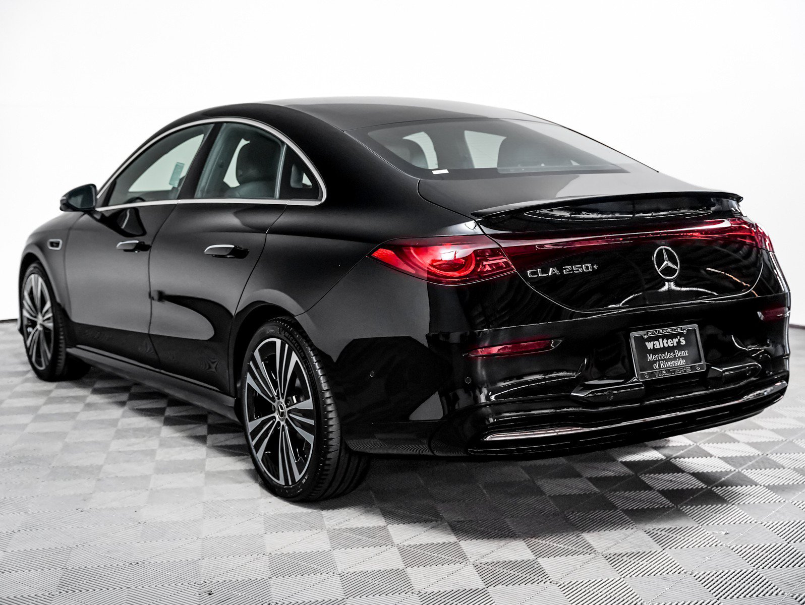 New 2027 Mercedes-Benz CLA 250+ image 2
