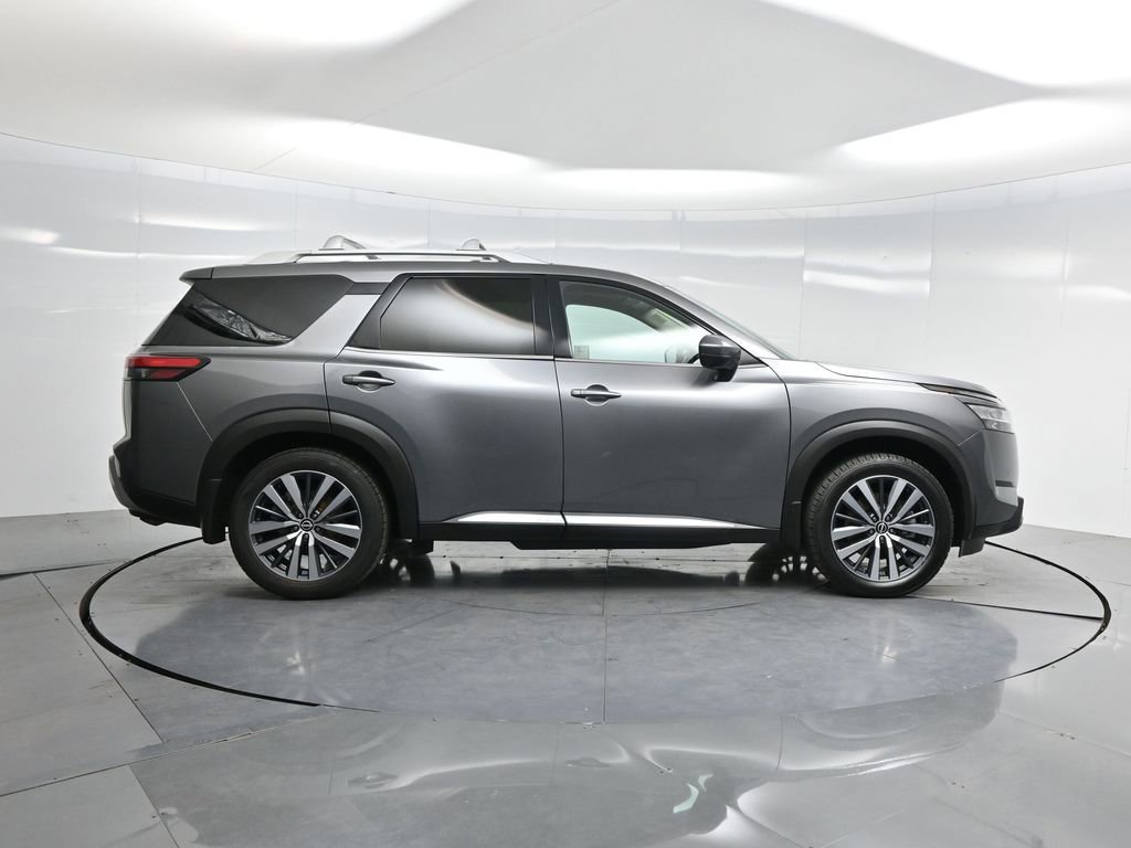 Used 2022 Nissan Pathfinder Platinum w/ Cargo Package image 50