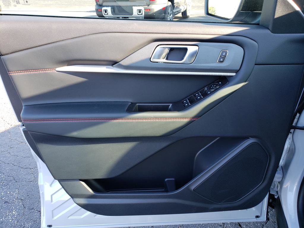 New 2026 Ford Explorer ST-Line image 11