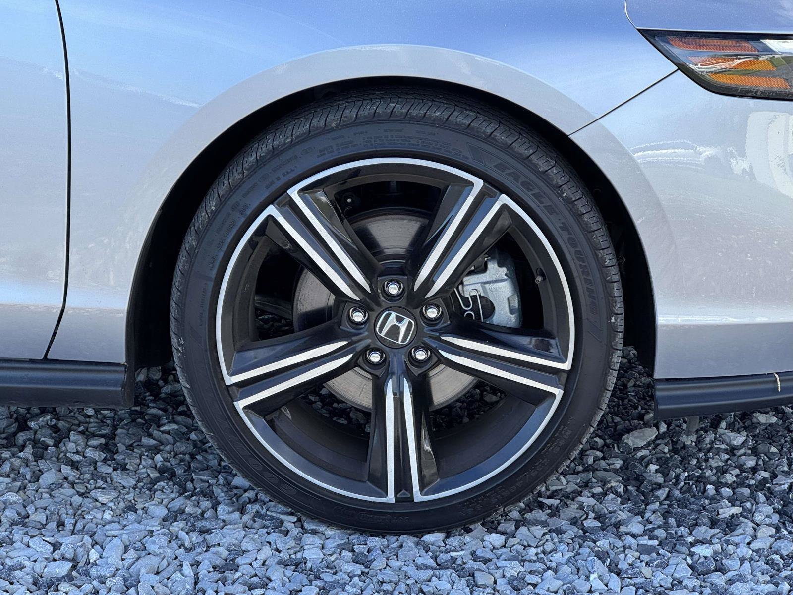 Used 2024 Honda Accord Sport image 27