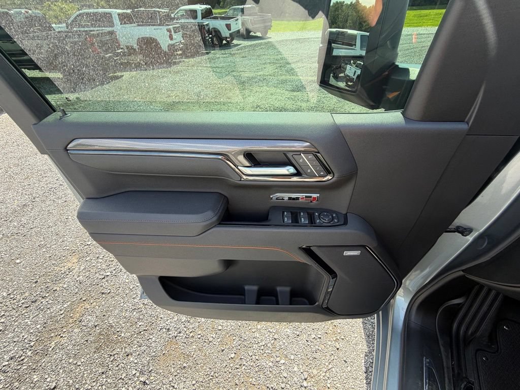 Used 2026 GMC Sierra 1500 AT4 w/ AT4 Premium Package AWD/4WD image 6