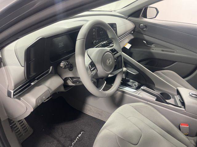 New 2026 Hyundai Elantra Sport w/ Cargo Package image 9