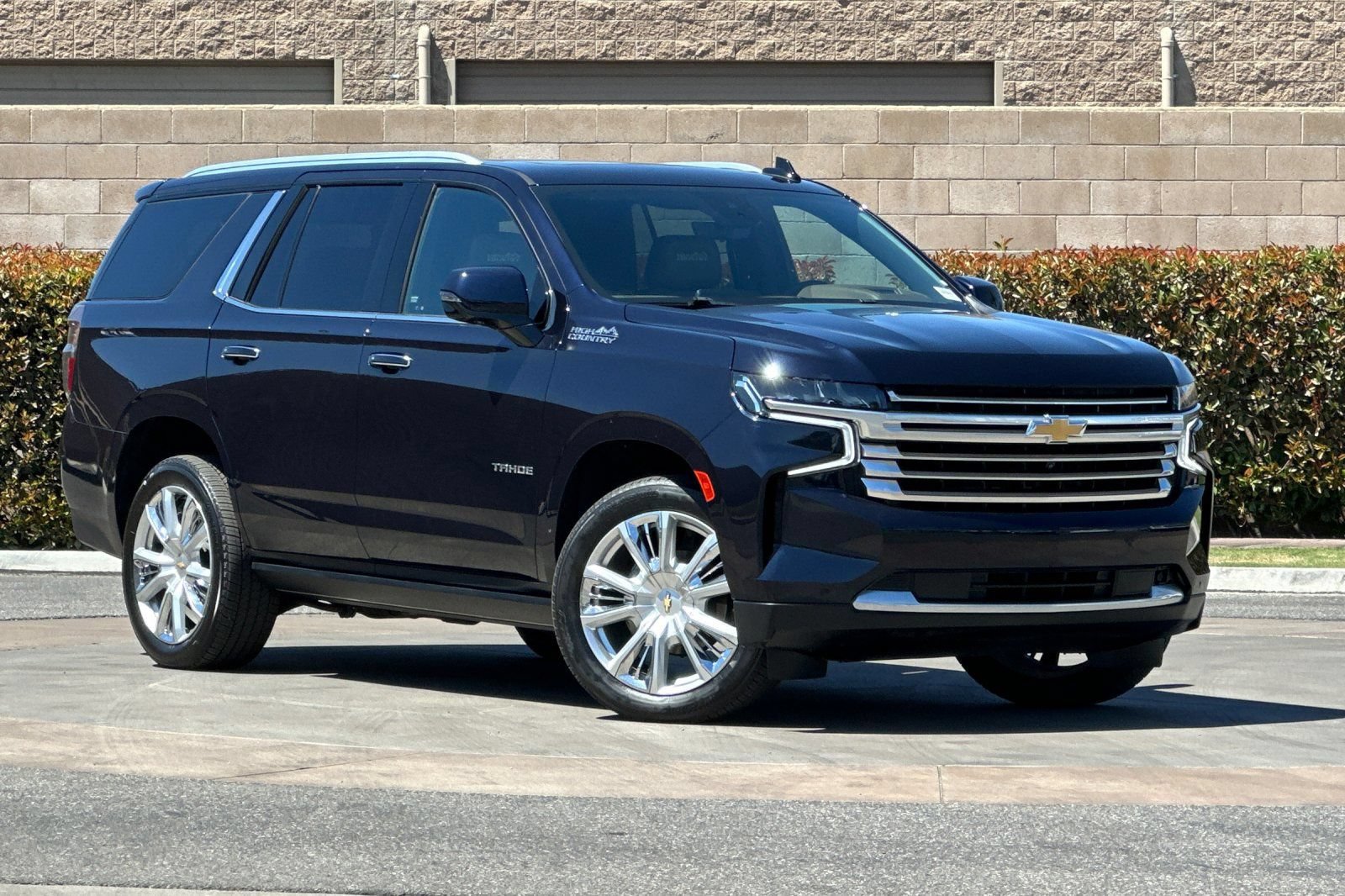 Certified 2023 Chevrolet Tahoe High Country w/ Premium Package AWD/4WD video 2