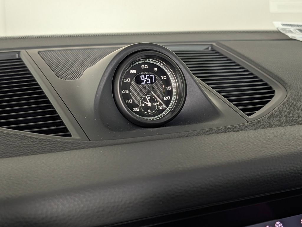 New 2026 Porsche Macan S image 30