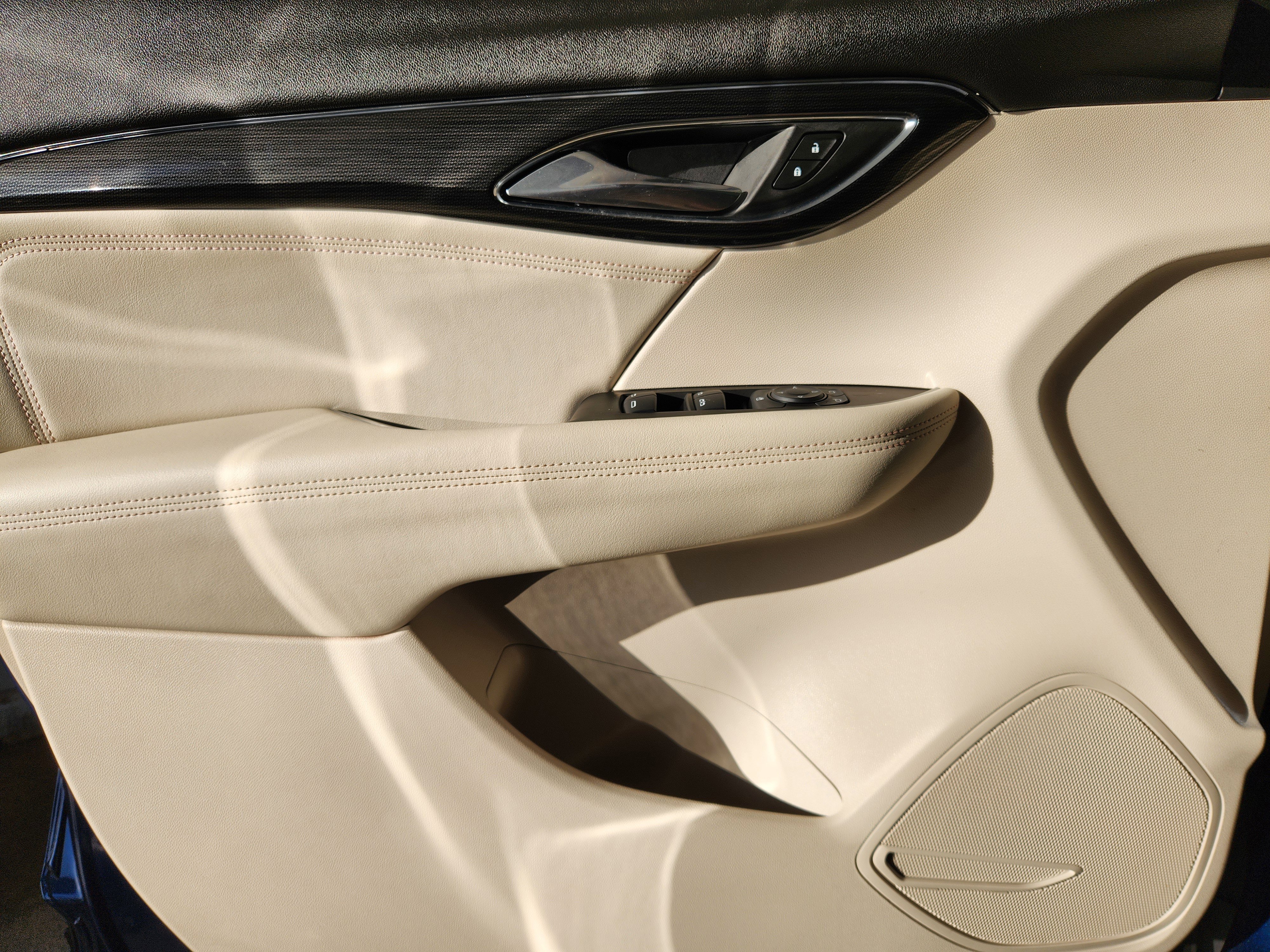 Used 2023 Buick Envision Preferred image 24