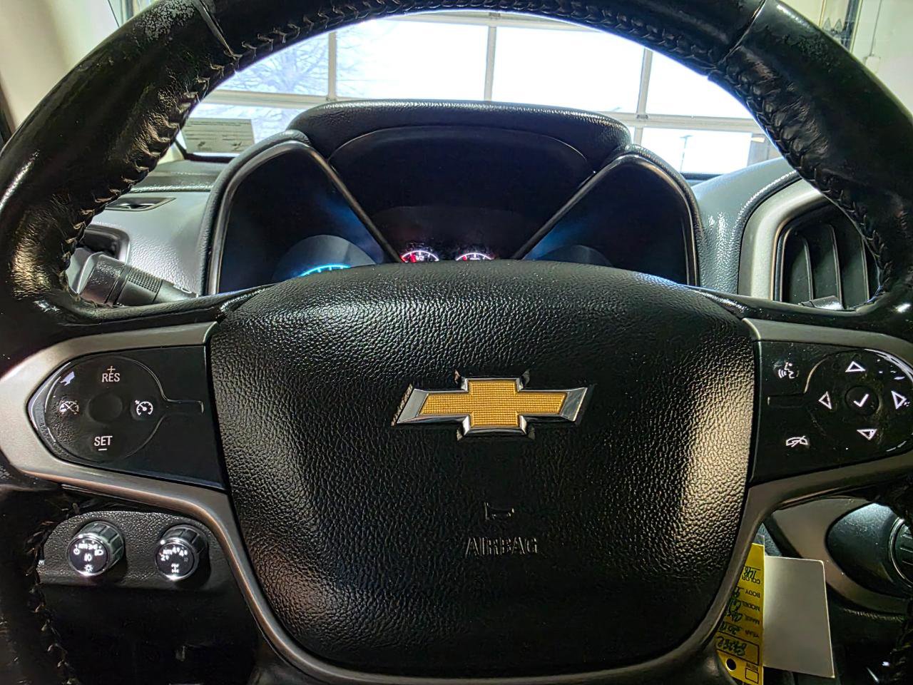 Used 2018 Chevrolet Colorado Z71 AWD/4WD image 27