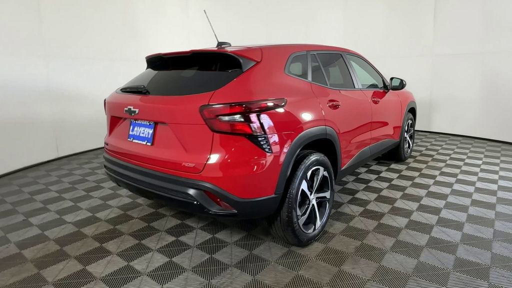 New 2026 Chevrolet Trax RS w/ Driver Confidence Package FWD image 8