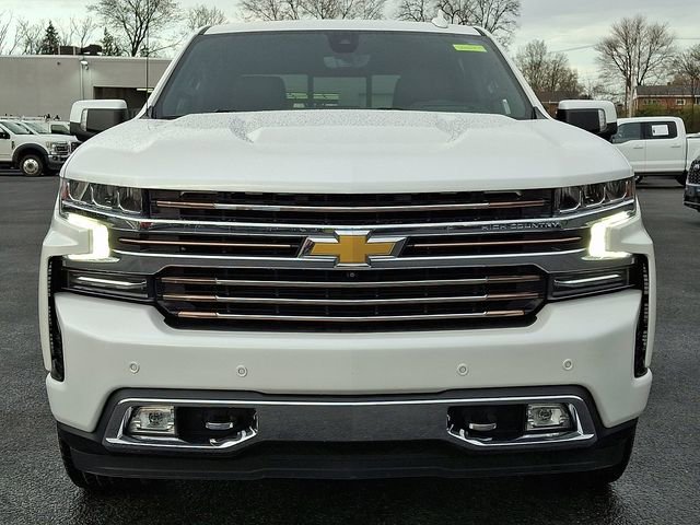 Used 2022 Chevrolet Silverado 1500 High Country w/ Technology Package AWD/4WD image 5
