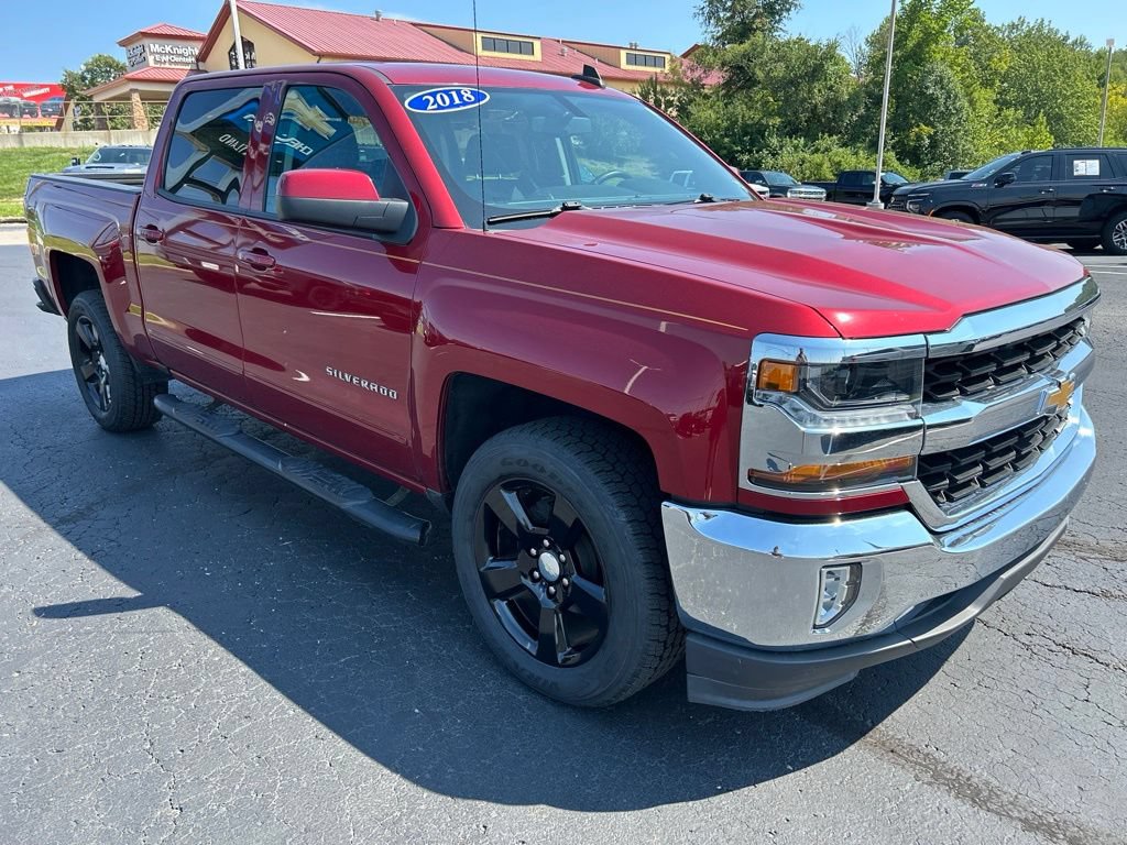 Used 2018 Chevrolet Silverado 1500 LT w/ All Star Edition RWD image 3
