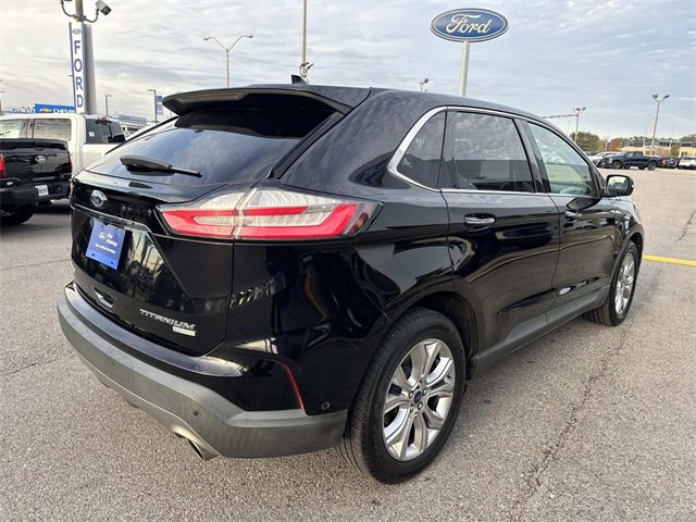 Used 2020 Ford Edge Titanium w/ Equipment Group 301A image 5