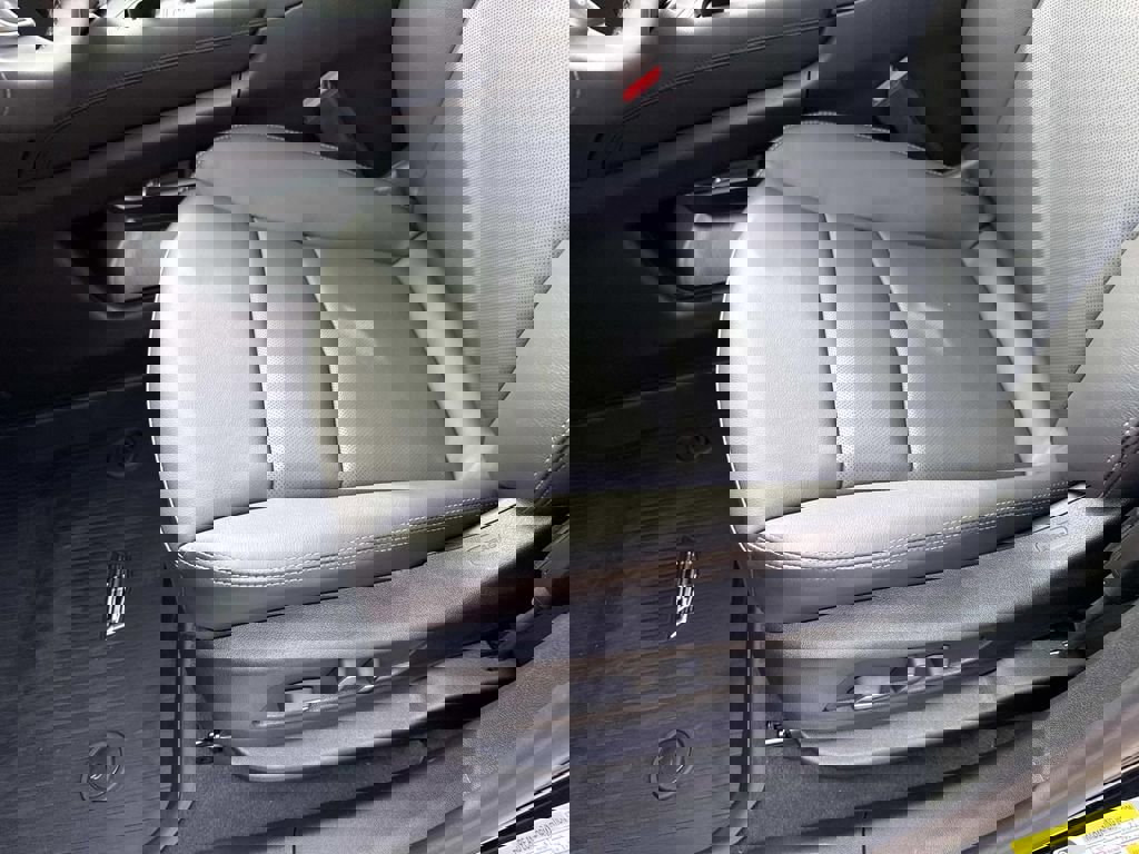 New 2026 Cadillac XT5 Premium Luxury w/ Driver Assist Package image 15