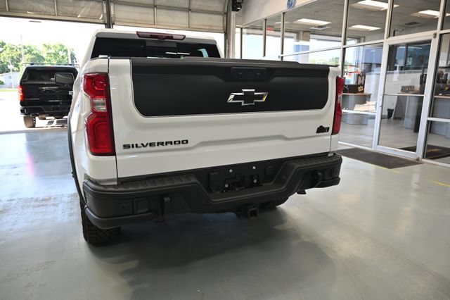 Used 2024 Chevrolet Silverado 1500 ZR2 w/ ZR2 Bison Edition AWD/4WD image 6