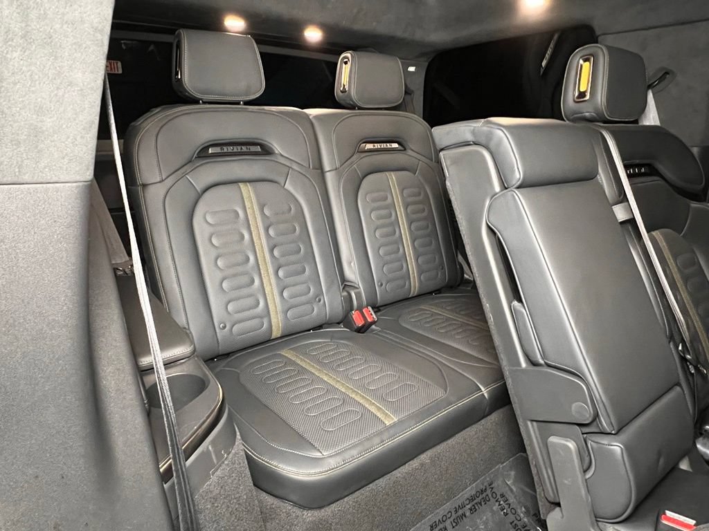 Used 2024 Rivian R1S Adventure AWD/4WD image 20