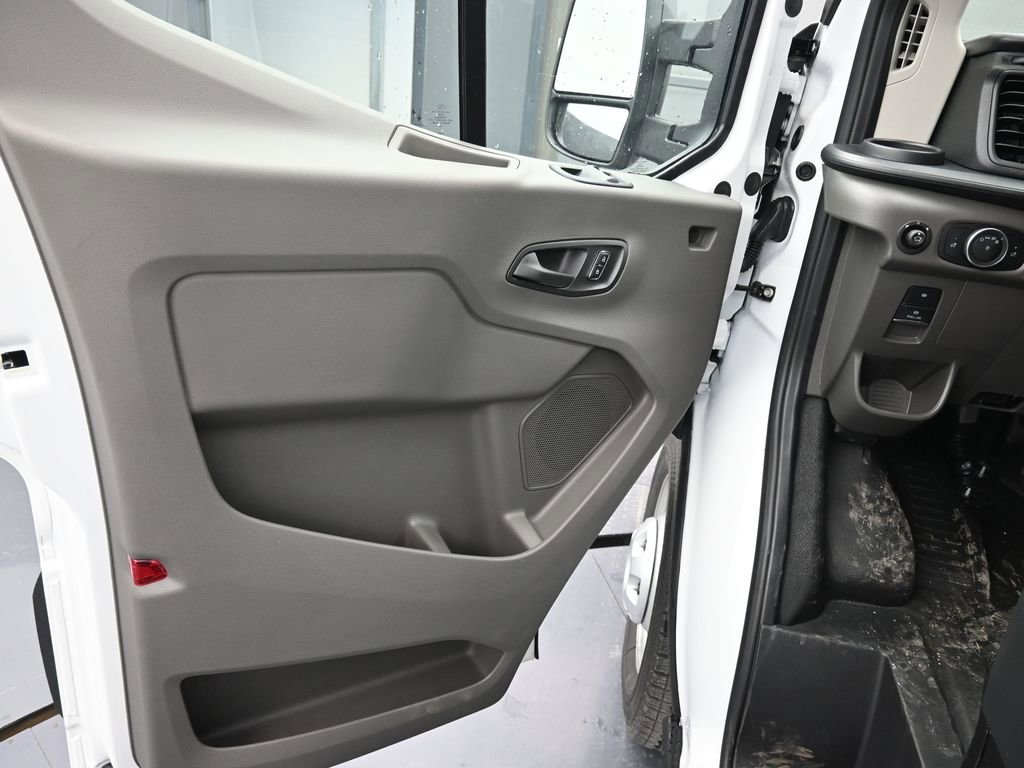 New 2025 Ford Transit 150 Low Roof AWD w/ Interior Upgrade Package image 19