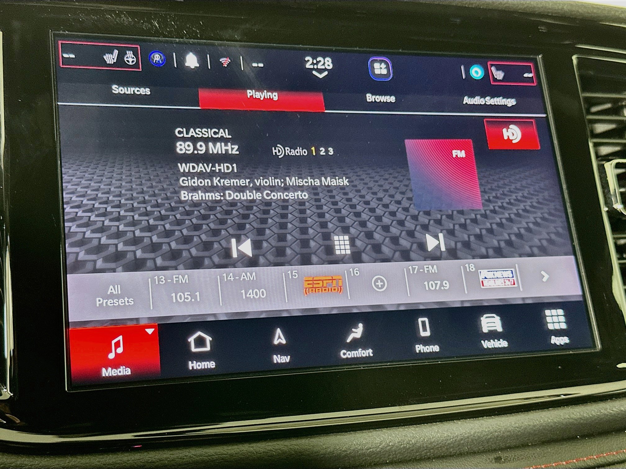 Used 2025 Dodge Durango GT RWD image 19