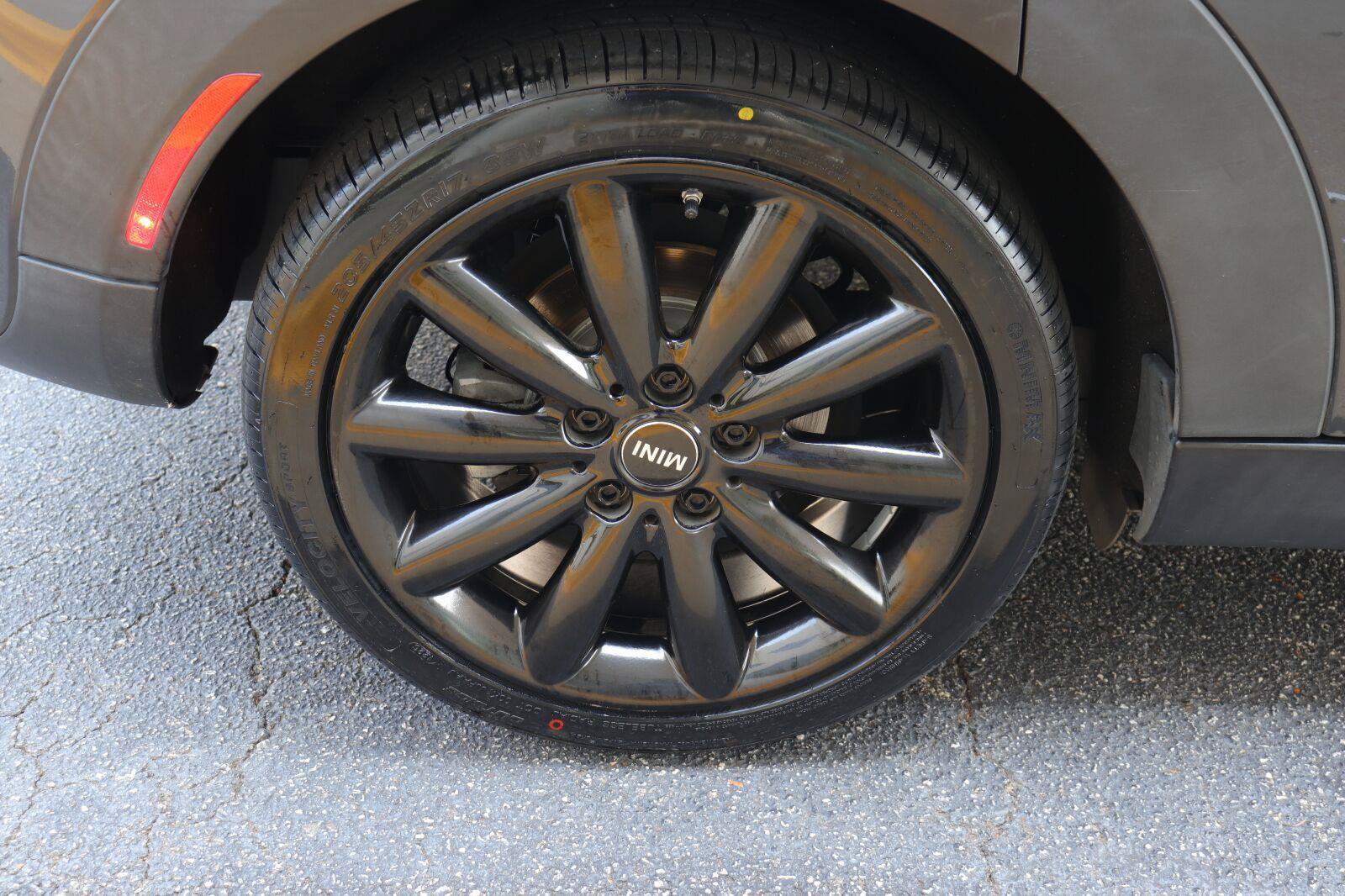 Used 2019 MINI Cooper S FWD image 36