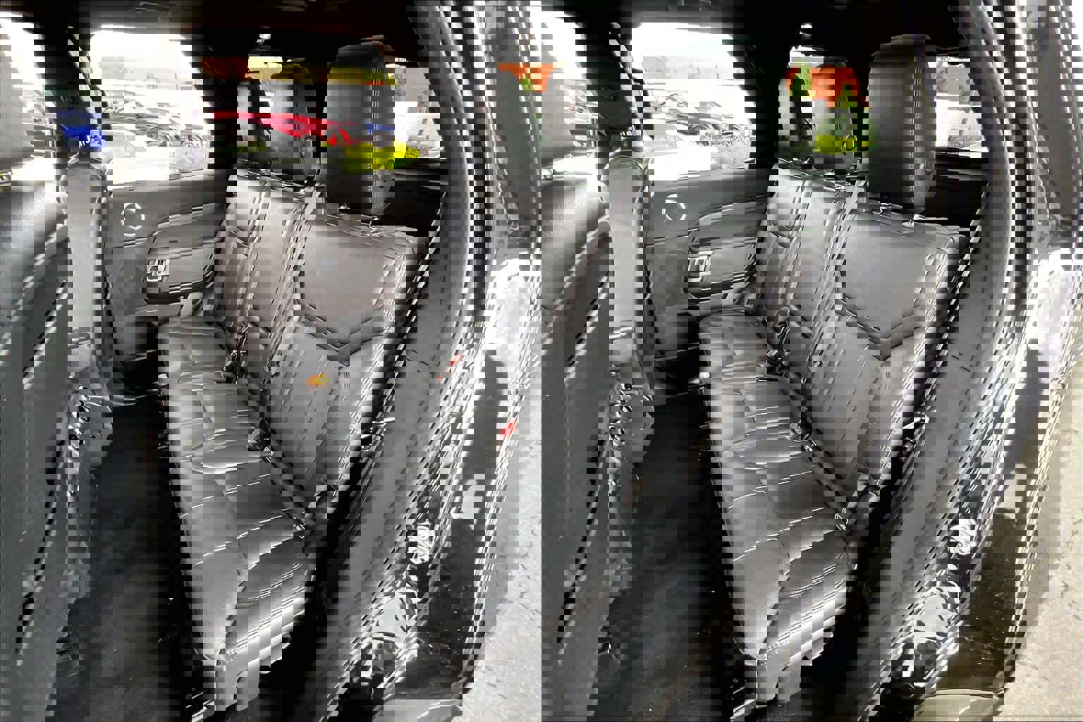 Used 2017 Land Rover Discovery HSE image 18