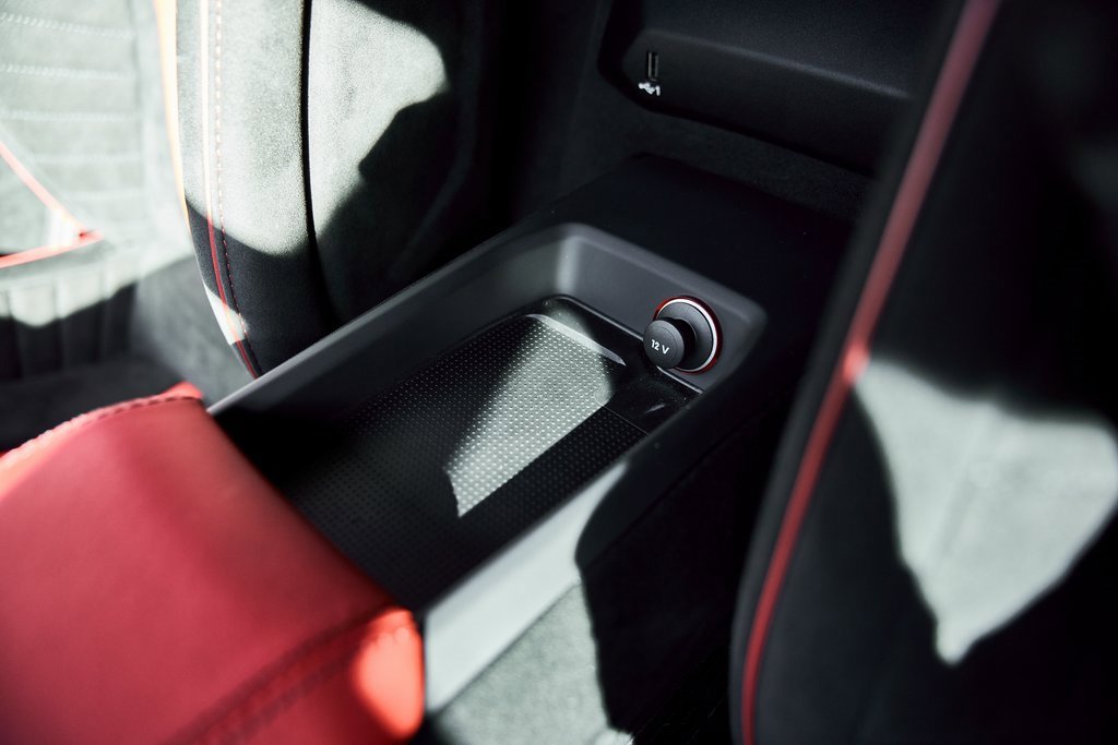 Used 2023 Lamborghini Huracan STO image 65