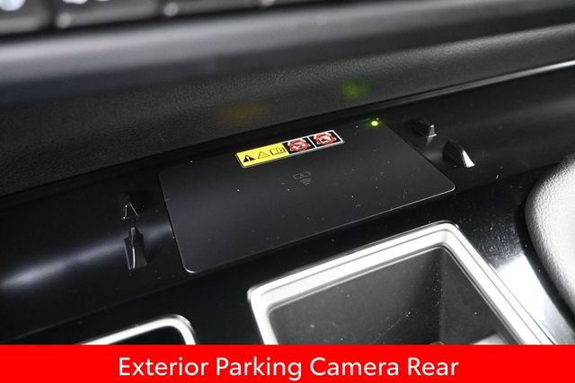 Certified 2025 Toyota Sienna Platinum AWD/4WD image 17