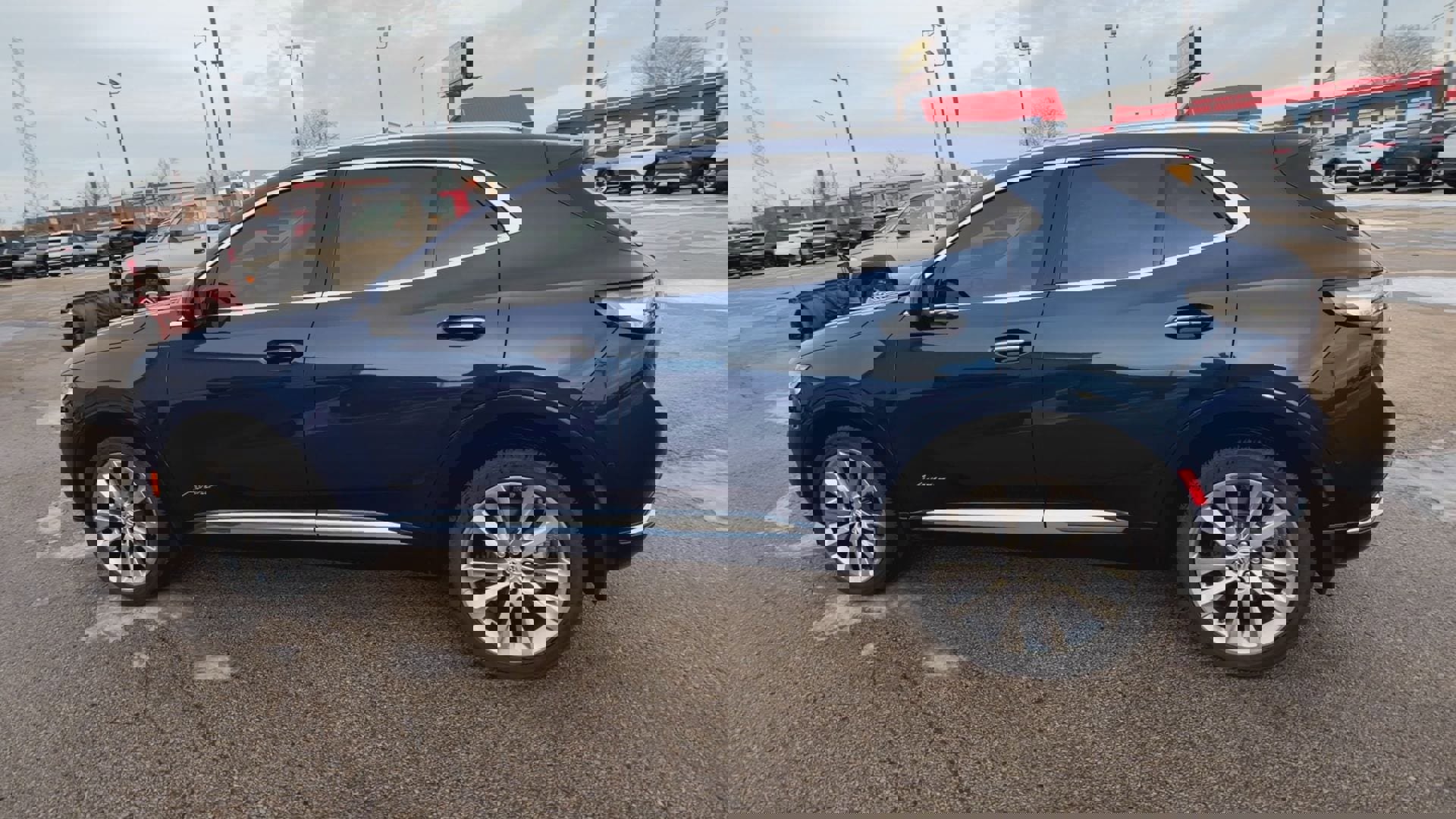 Used 2023 Buick Envision Avenir image 6