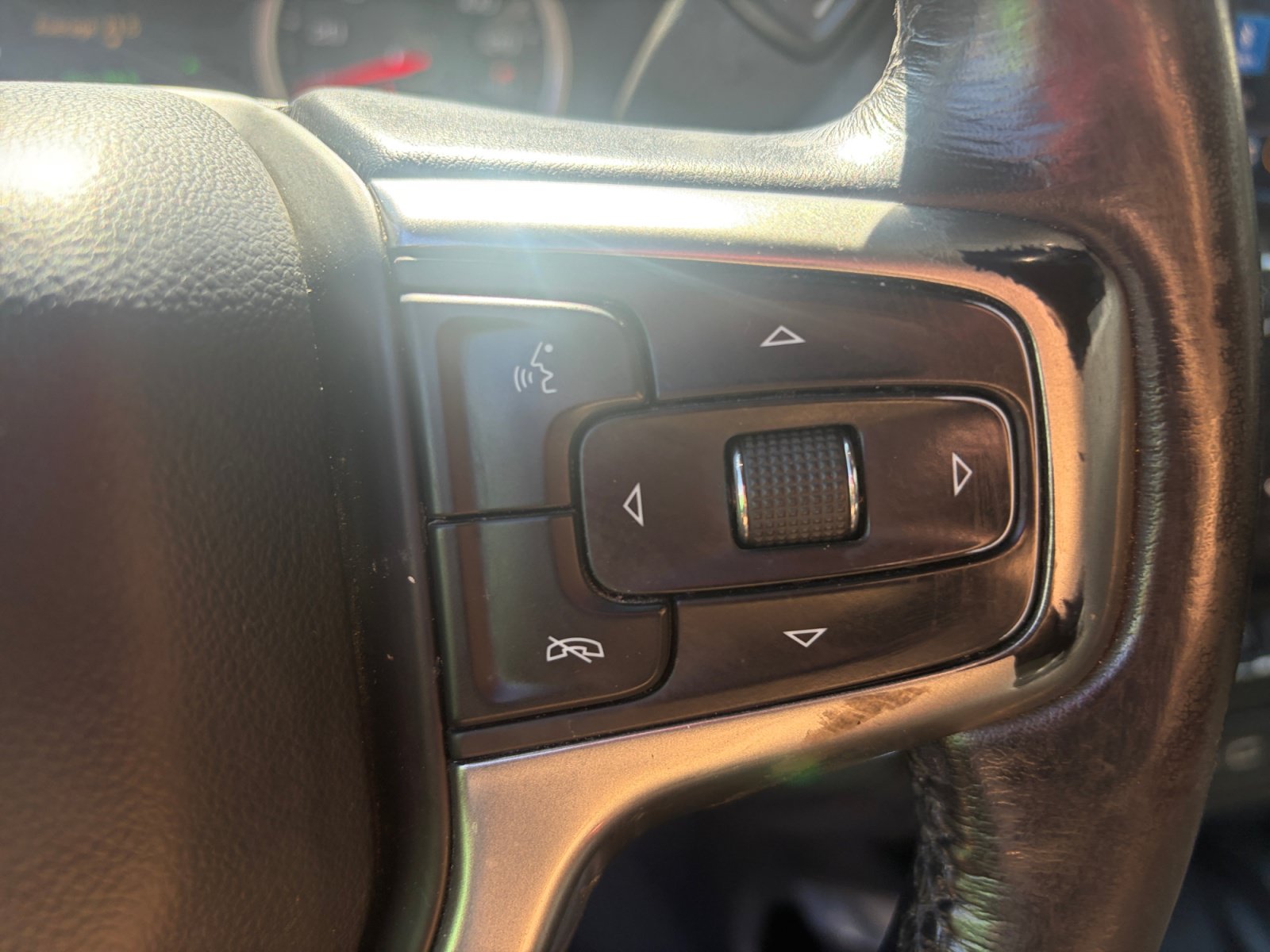 Used 2020 Chevrolet Silverado 3500 LTZ w/ LTZ Premium Package AWD/4WD image 11