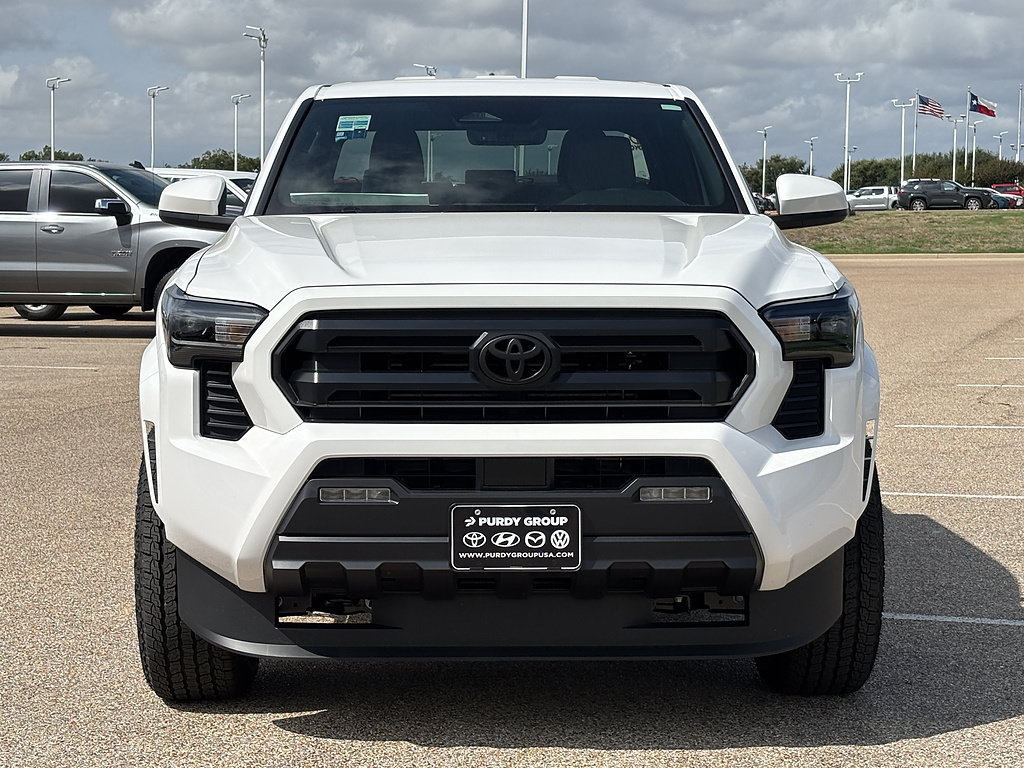 New 2026 Toyota Tacoma SR5 AWD/4WD image 3